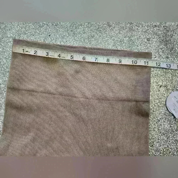 HIGH WAISTED TAN LEGGINGS SIZE  SMALL - Picture 5 of 7